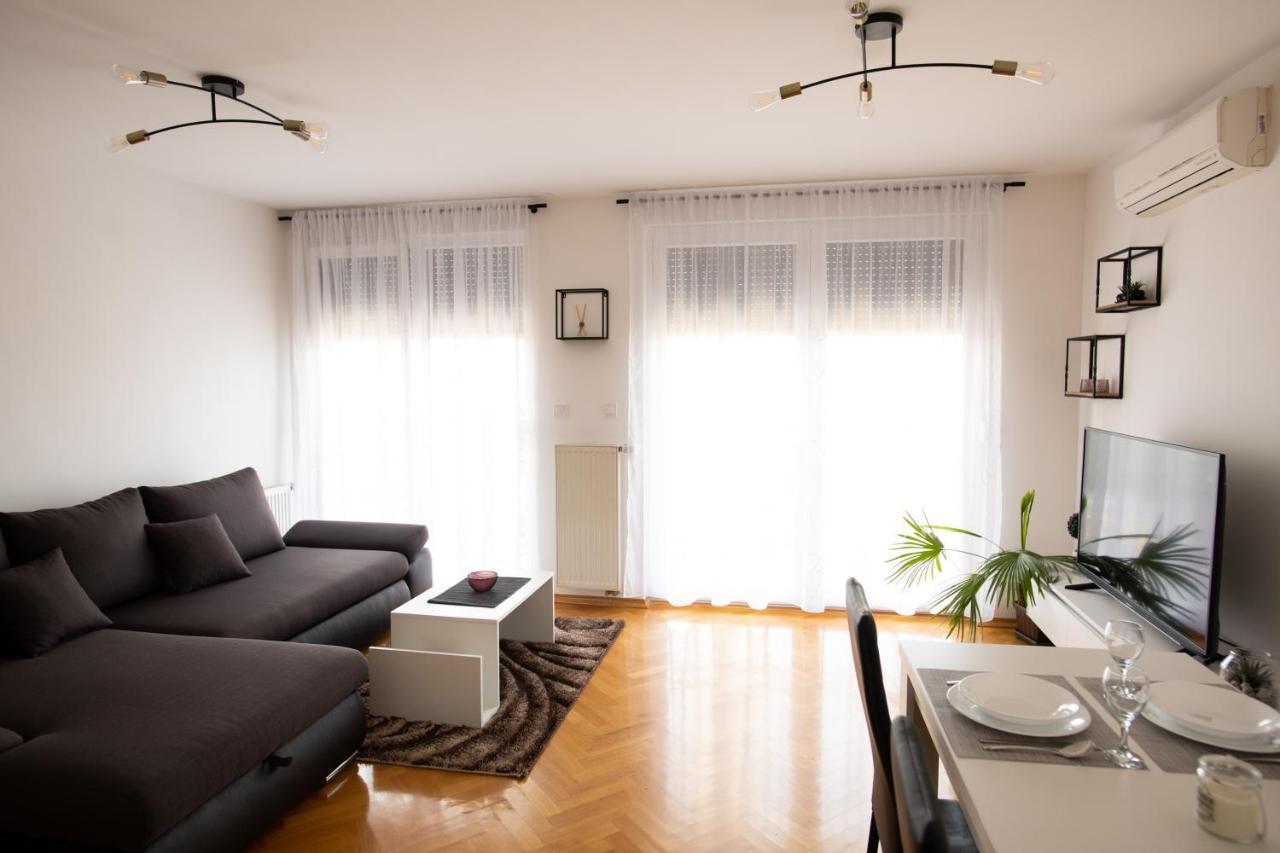 Apartman Martes Slavonski Brod Buitenkant foto