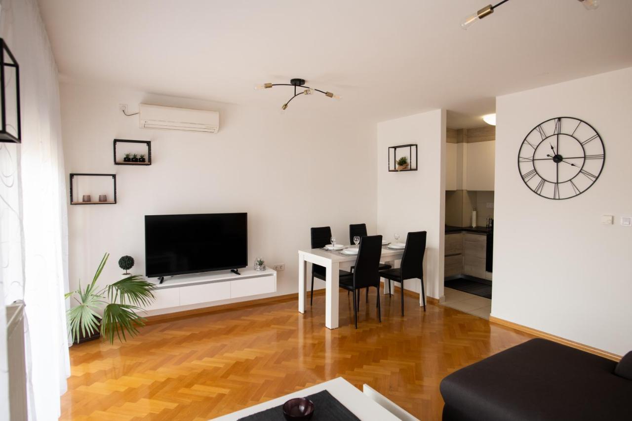 Apartman Martes Slavonski Brod Buitenkant foto