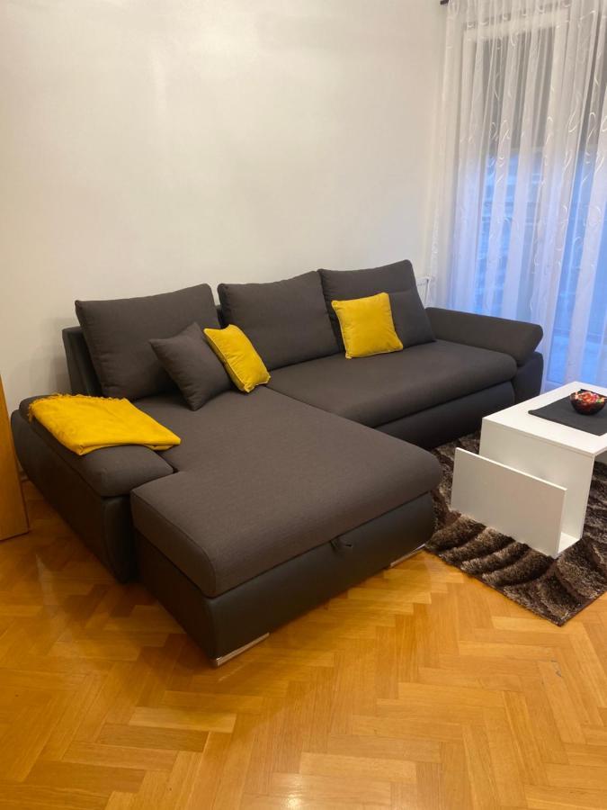 Apartman Martes Slavonski Brod Buitenkant foto